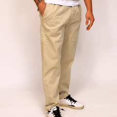 Pantalone BERNA 2522998 Beige visto frontalmente su sfondo neutro.