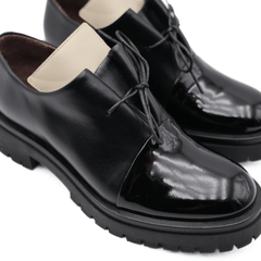 LE BOHEMIEN STRINGATA AL06 2 VERNICE NERO