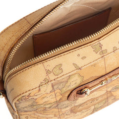 Borsa Geo Classic con stampa mappa e dettagli in pelle color cuoio.