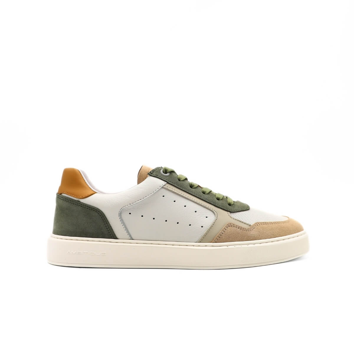 Sneakers Ambitious bianche in pelle viste di lato