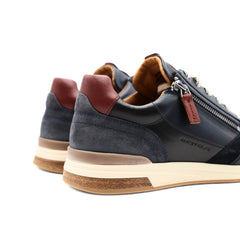 Sneakers Ambitious blu in pelle visione laterale.