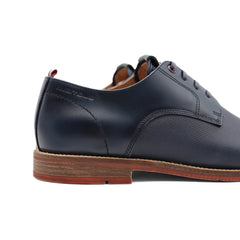 Stringata Ambitious blu in pelle vista laterale.