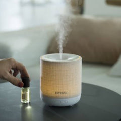 Diffusore profumo casa Esteban Easy Living con rivestimento tessile.