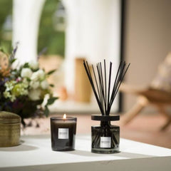 Diffusore per ambiente Estéban Ambra con bastoncini profumati.