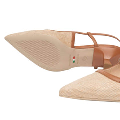 Slingback Nero Giardini raffia beige con inserti in pelle cuoio.