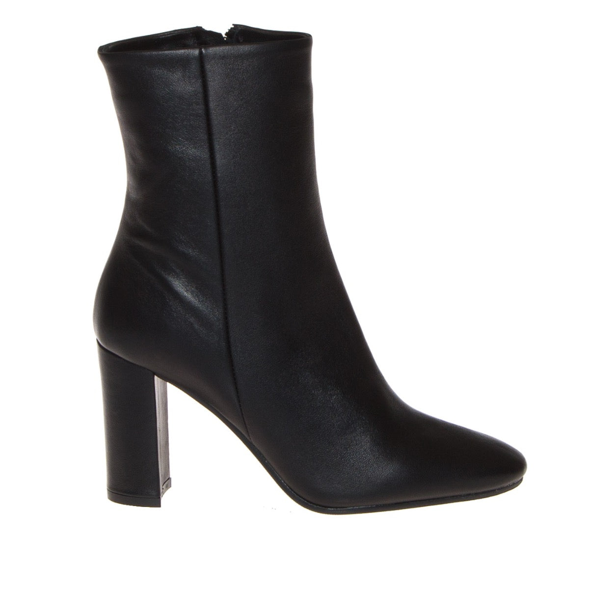 Stivaletto tacco nero sale