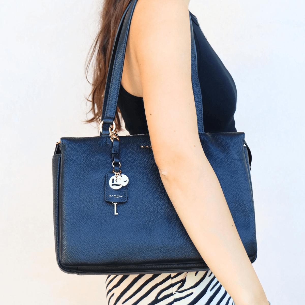 NANNINI BORSA YVONNE 18043 NERO