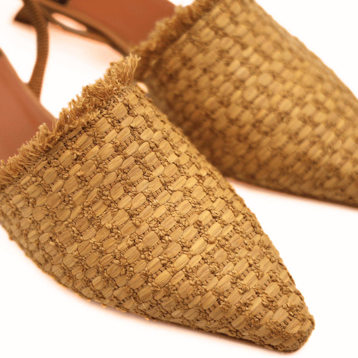 ÁNGEL ALARCÒN SLINGBACK 25058 CAMMELLO