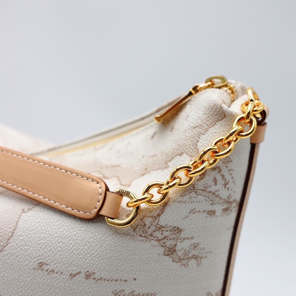 ALVIERO MARTINI 1^ CLASSE BORSA SOTTOSPALLA D025 6188 0900 GEO WHITE
