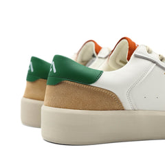 Scarpe Ambitious bianche in pelle vista frontale elegante