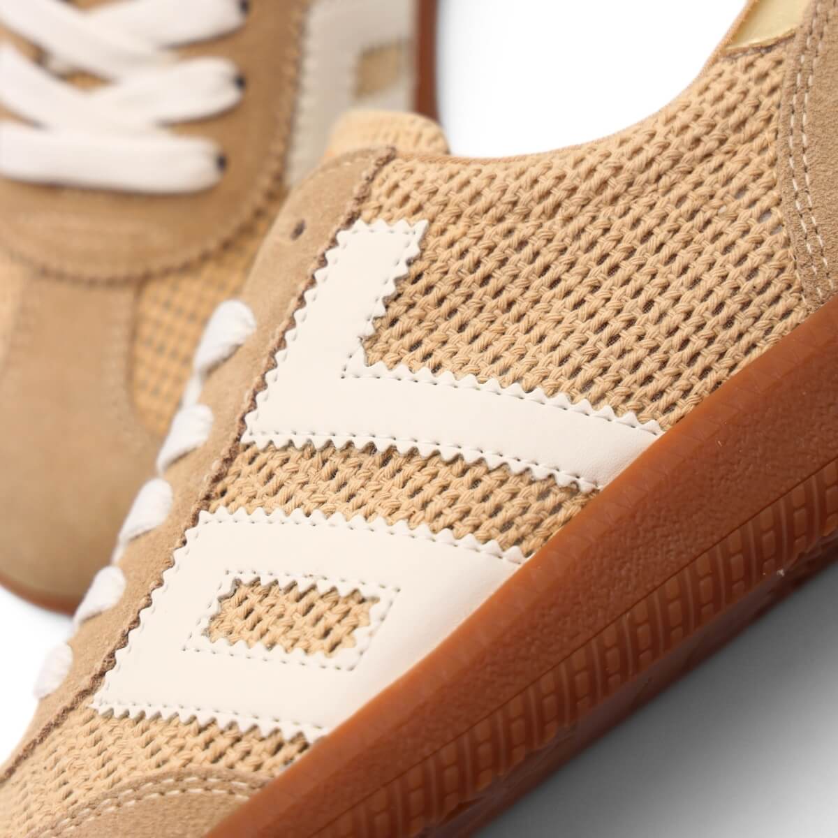BACK 70 SNEAKERS GHOST C26 01 IUTA BEIGE