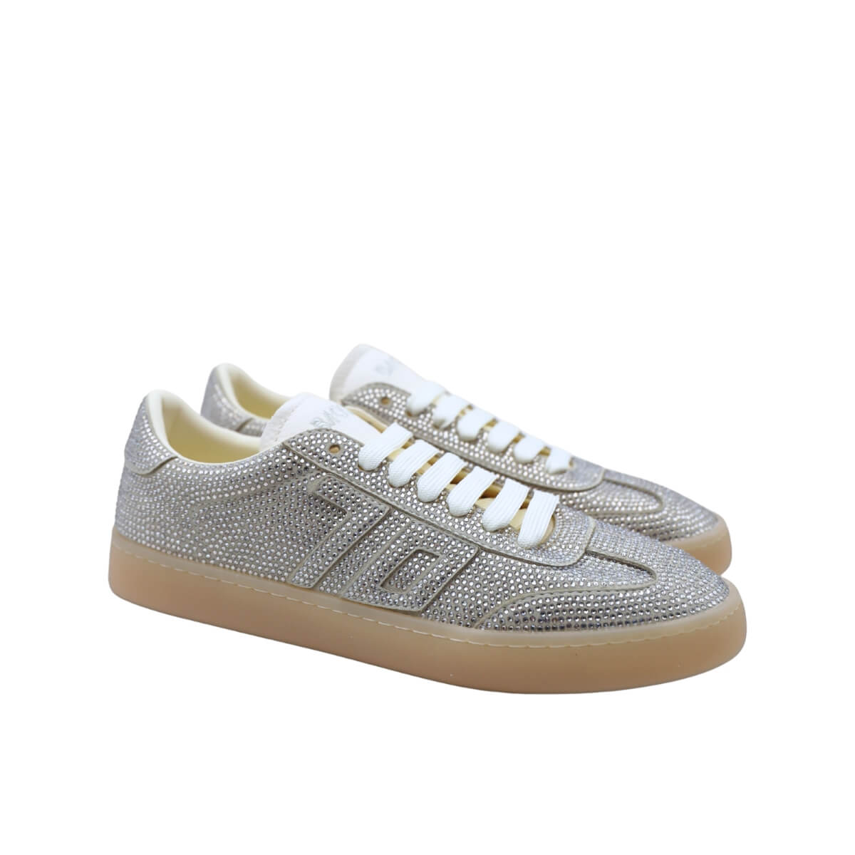 Sneakers BACK 70 Strass Smart in pelle argento con dettagli brillanti.