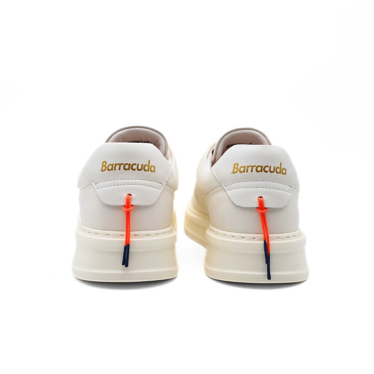 Sneakers Barracuda BU3510 2093 bianche in pelle liscia.