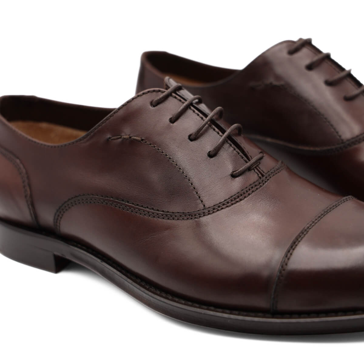 CALPIERRE STRINGATA FRANCESINA CON PUNTALE BC061 CIOCCOLATO