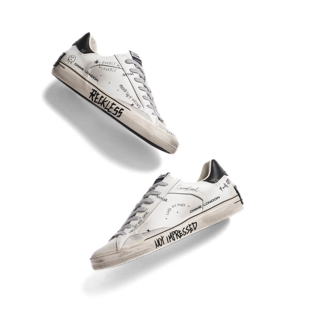 CRIME LONDON DISTRESSED SNEAKERS 11033 10 BIANCO GRAFFITI