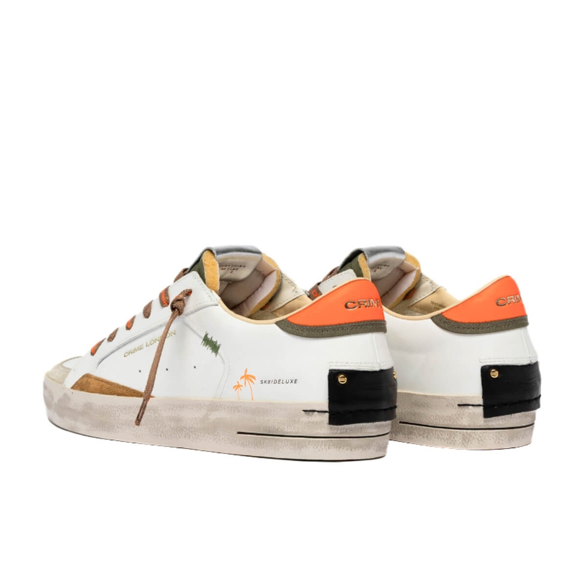 Sneakers Crime London Sk8 Deluxe bianco in pelle con talloncino arancione fluo