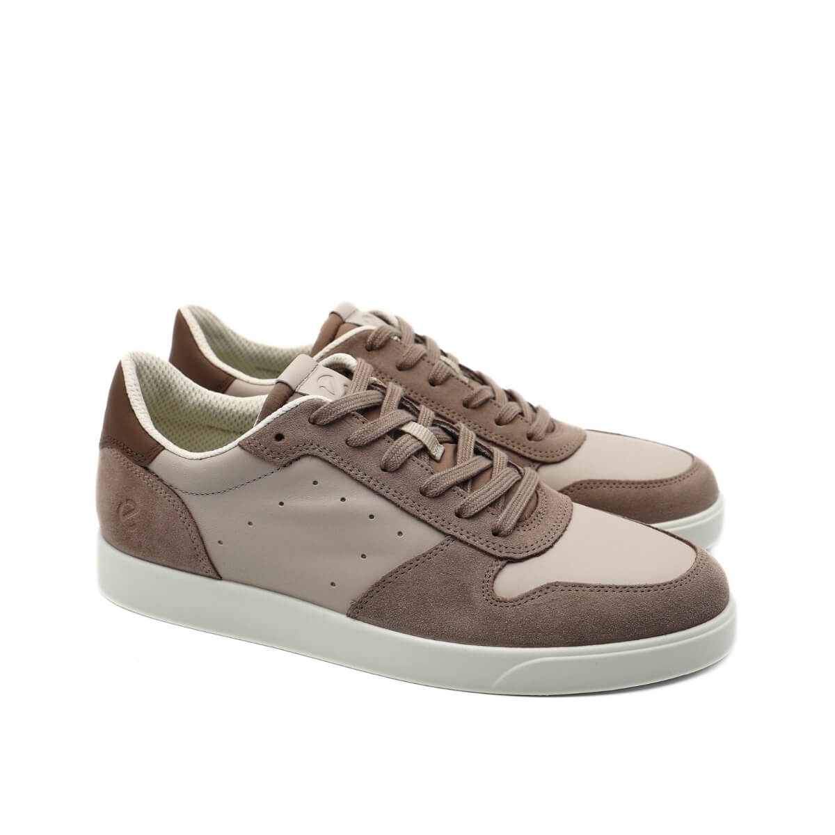 Sneakers Ecco Street Lite M taupe in pelle vista laterale