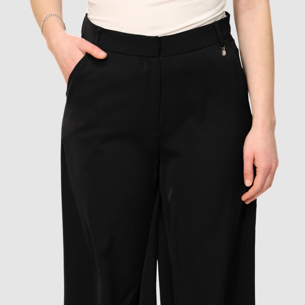 GOA GOA PANTALONI GLOW NERI