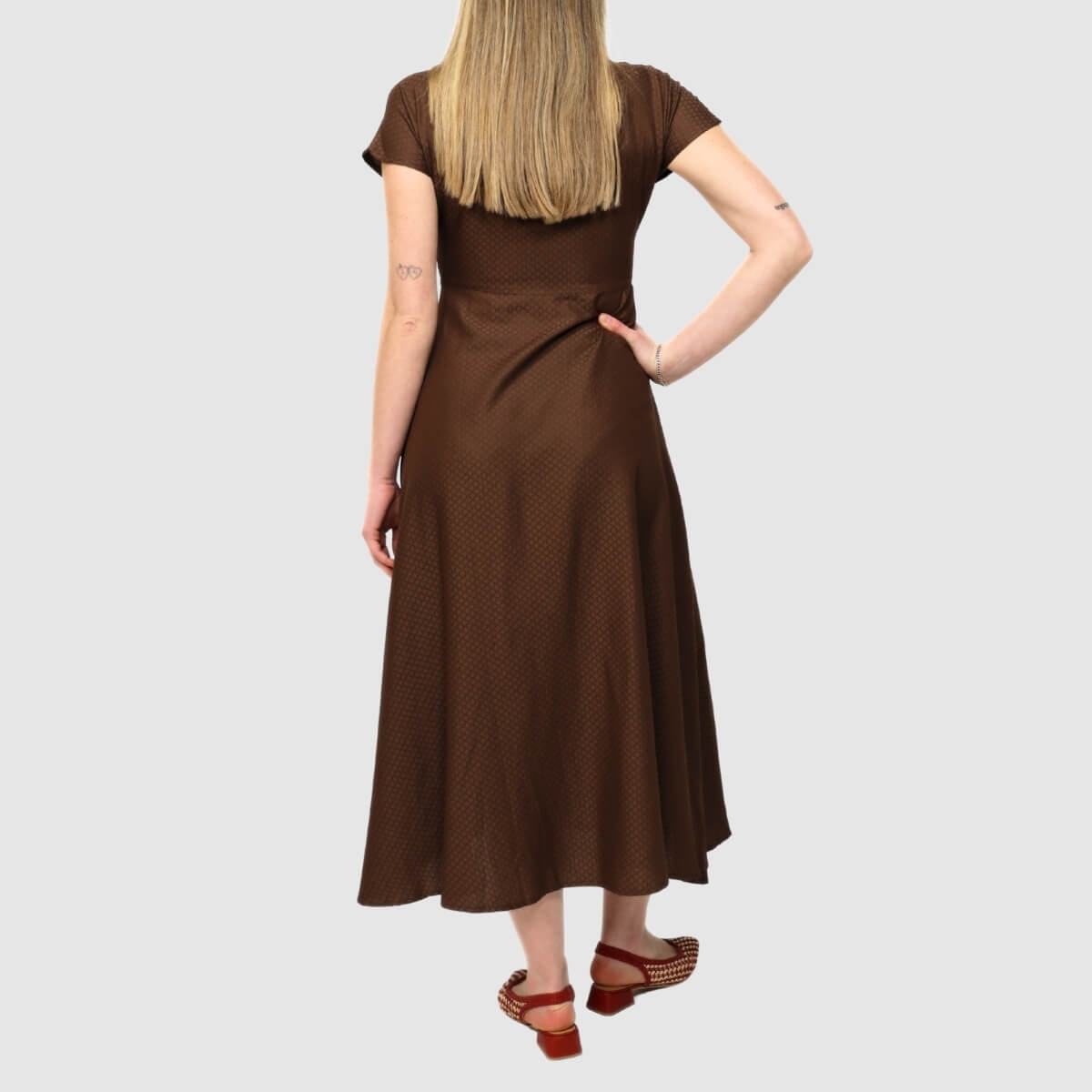 GOA GOA VESTITO MIDI KAMICHIKI MARRONE