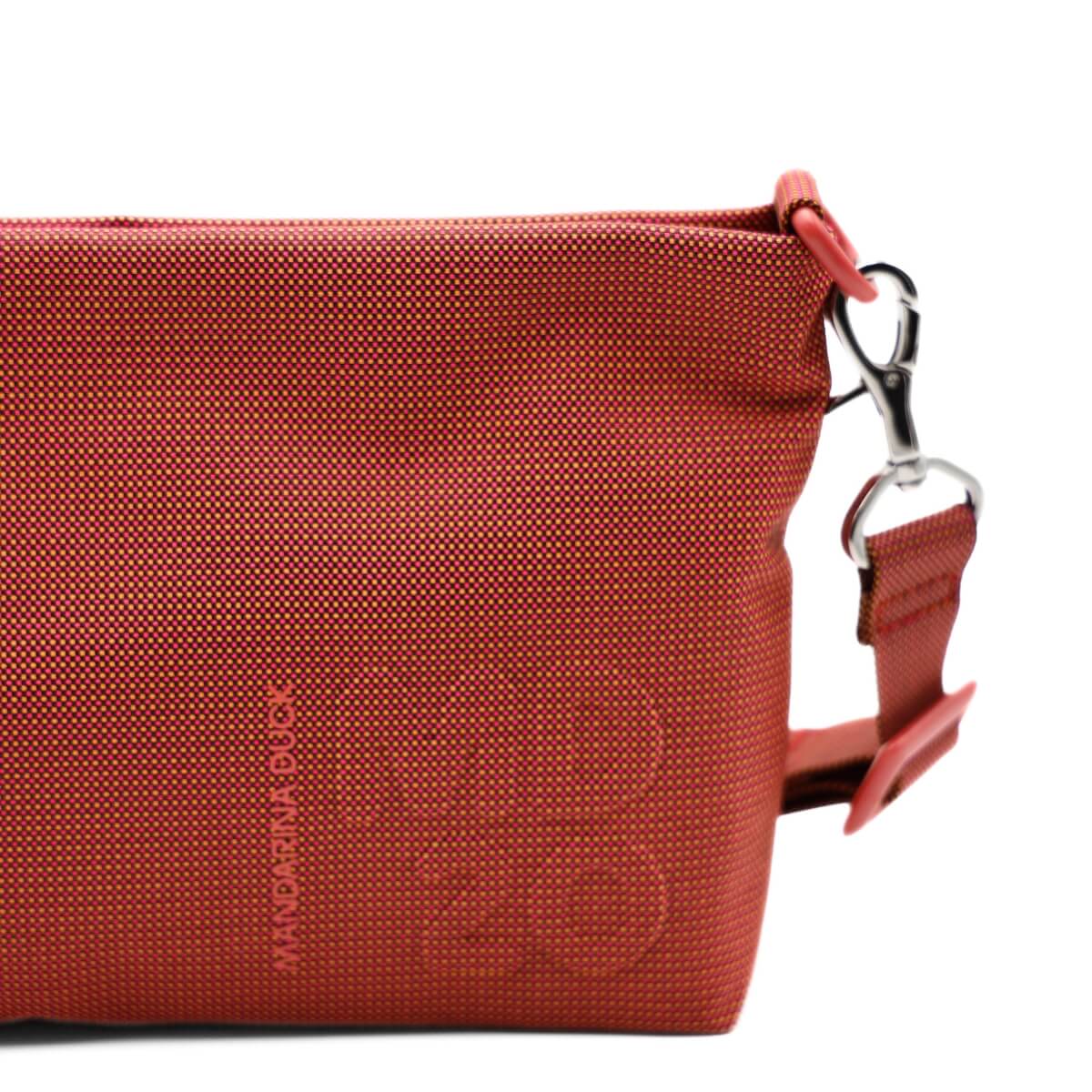 Pochette Mandarina Duck MD20 P10QMT24 colore mattone vista frontale