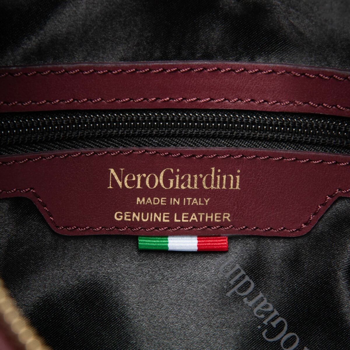 NERO GIARDINI BORSA A SPALLA CAMOSCIO I644343D 613 BORDEAUX