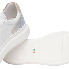 Sneakers da donna Nero Giardini in pelle bianca con inserti colorati.
