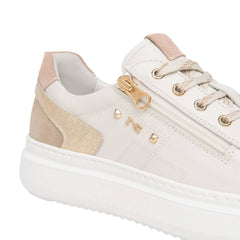 Sneakers da donna Nero Giardini in pelle beige elegante con inserti colorati.