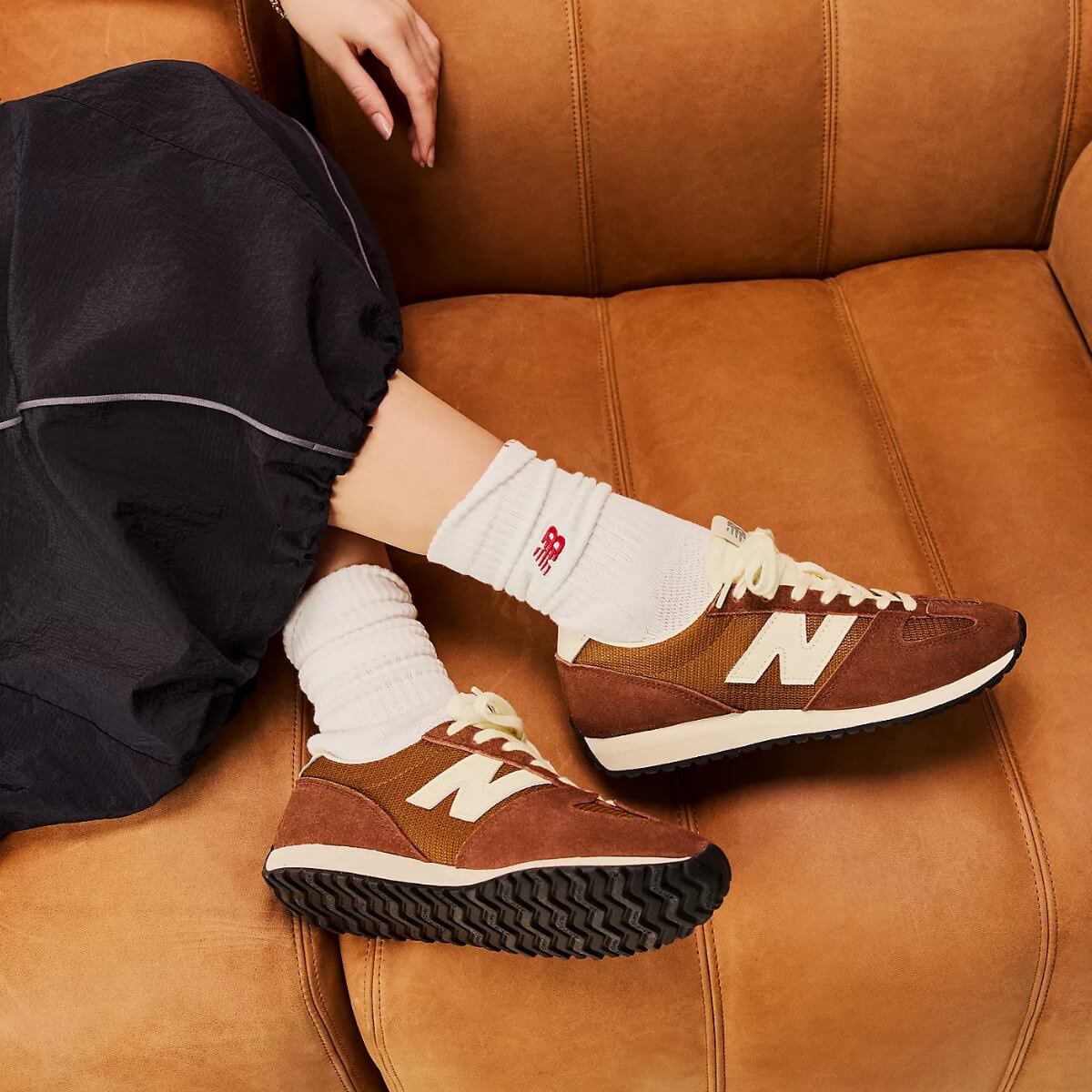 NEW BALANCE 471 SNEAKERS MARRONE 3G5