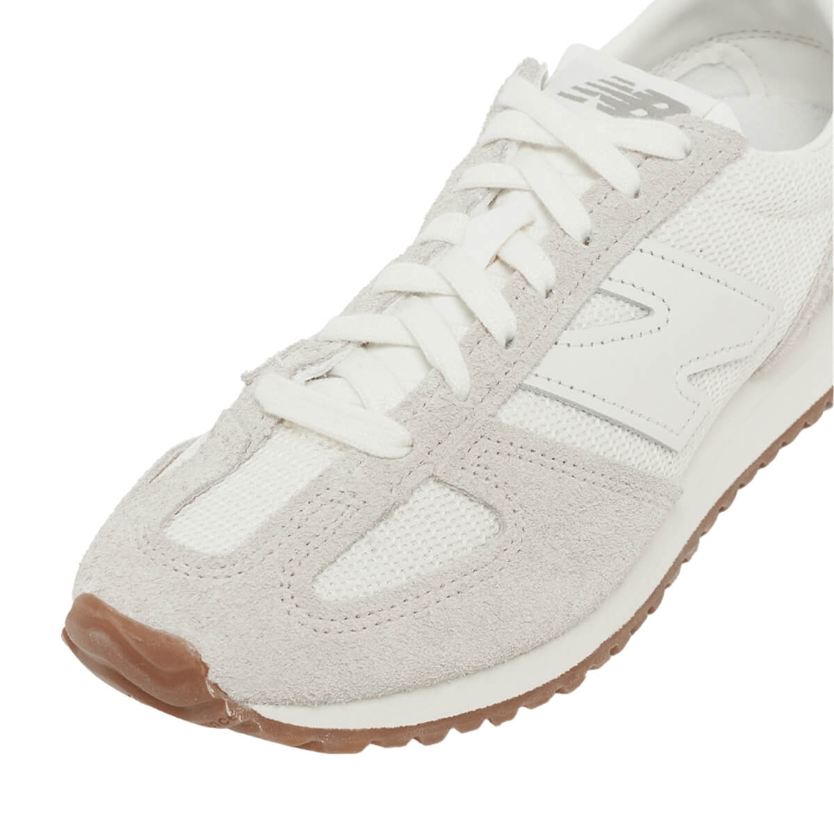 Sneakers New Balance 471 beige e bianco con tomaia in suede e mesh