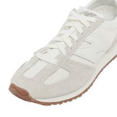 Sneakers New Balance 471 beige e bianco con tomaia in suede e mesh