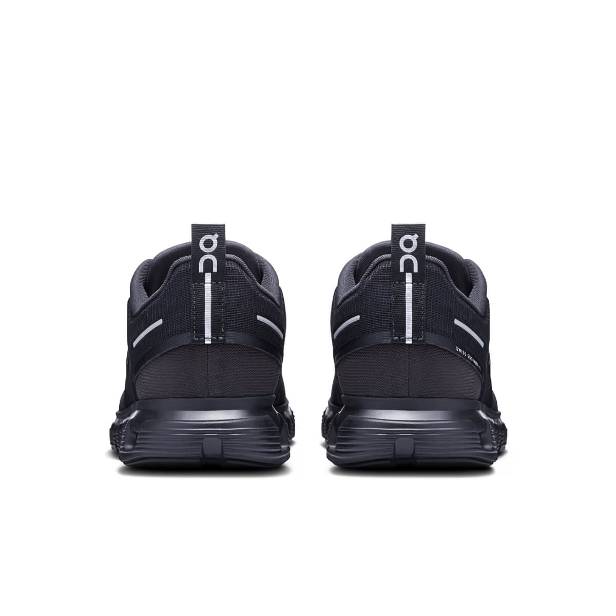 ON SNEAKERS CLOUD 6 WATERPROOF NERO