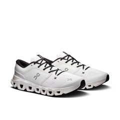 ON SNEAKERS CLOUD X5 BIANCO-NERO