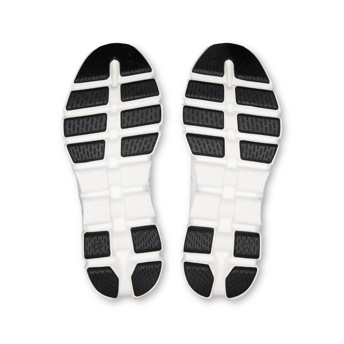 ON SNEAKERS CLOUD X5 BIANCO-NERO