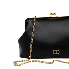 Borsa TWINSET Passepartout TD8330 Nero vista frontale su sfondo bianco.