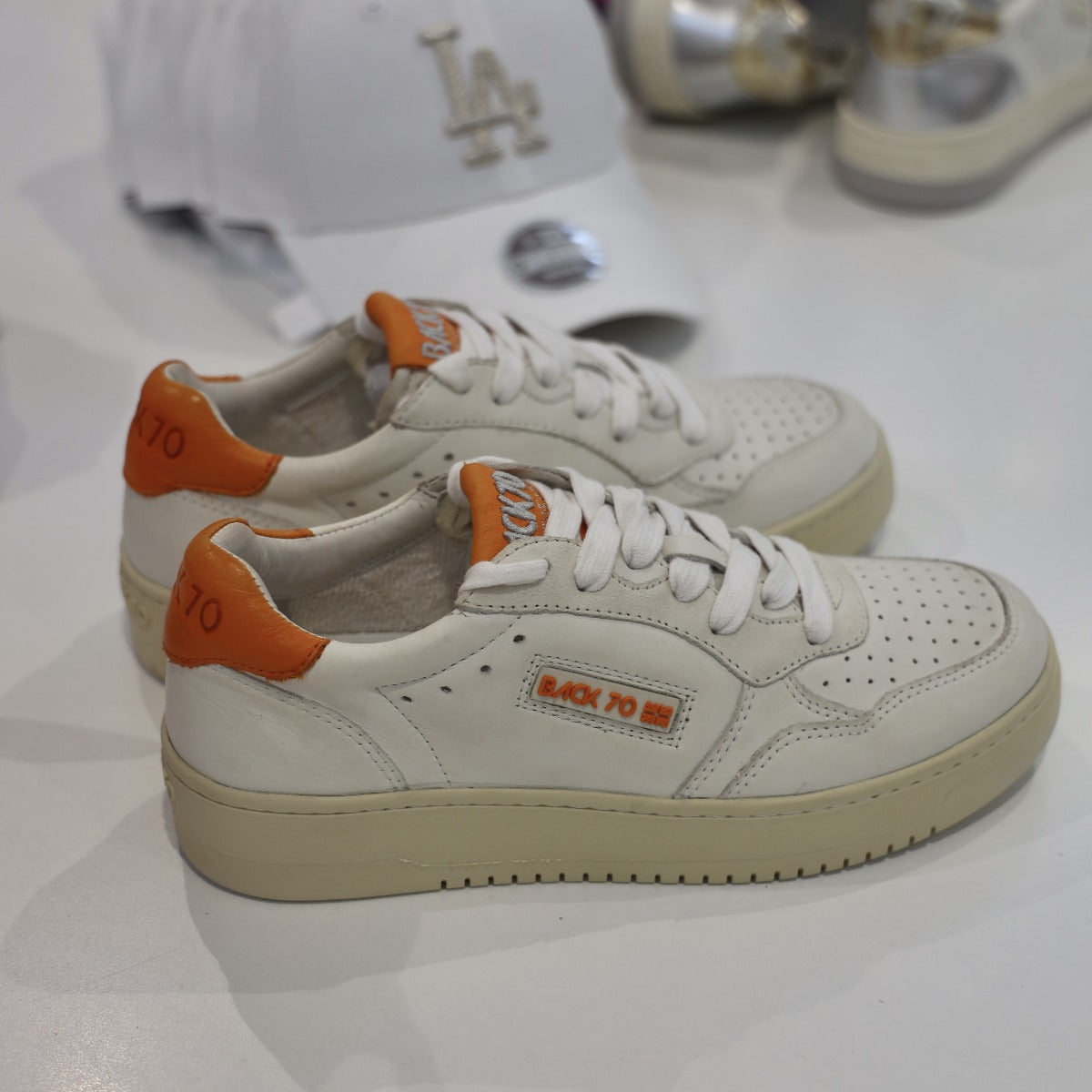 back-70-slamb45-sneaker-donna-bianco-rip-arancio